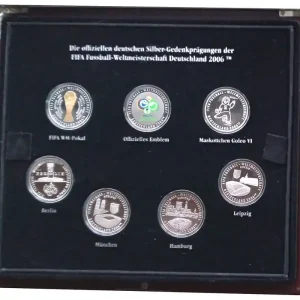 Sofort Bestellen Münzkassette mit 15 Silbermedaillen - Fussball Fifa WM 2006. Insgesamt 375 gr 925/1000 Silber