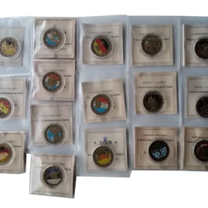 16 x 2 Euro Gedenkmünzen in Farbe Color mit Zertifikate vom Bayerischen Münzkontor Neu Im Sortiment