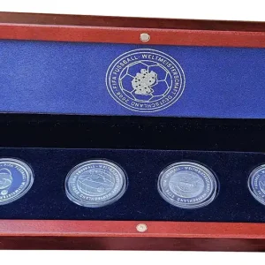 Weltweiter Versand Deutschland 4 x 10 Euro Silber Gedenkmünzen zur Fifa - Fussball WM 2006 im Etui
