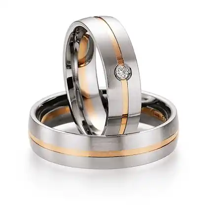 Finale Aktion Trauringe Mehrfarbig