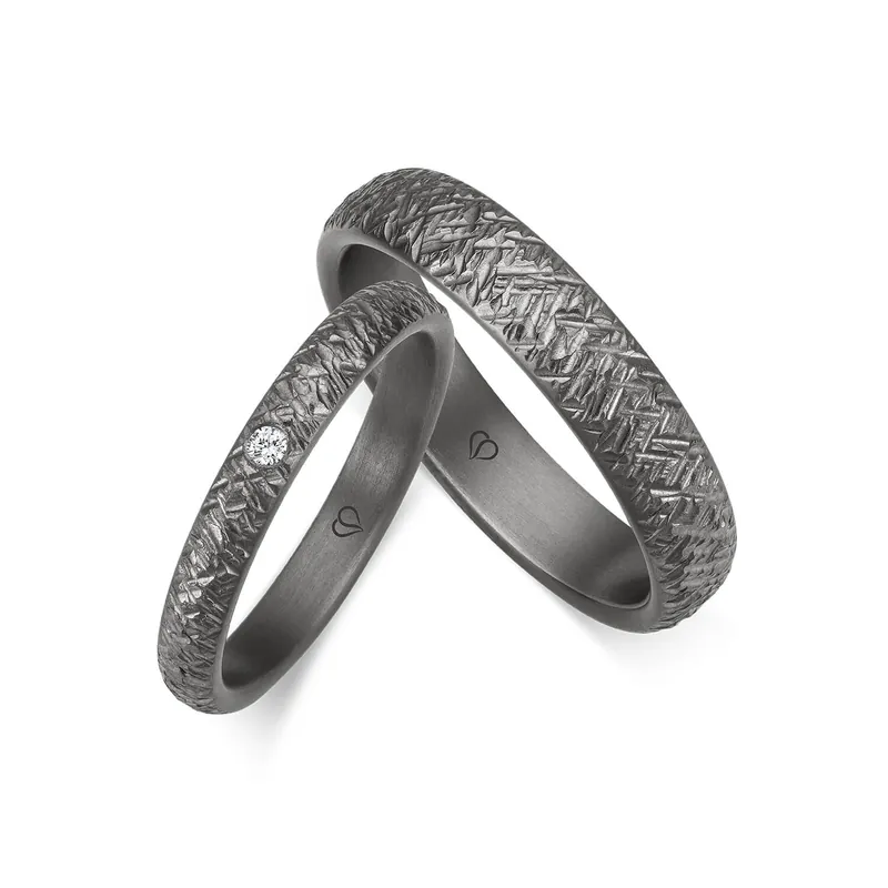 Weltweiter Versand Trauringe Tantal