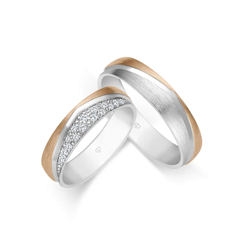 Im Trend Trauringe Mehrfarbig